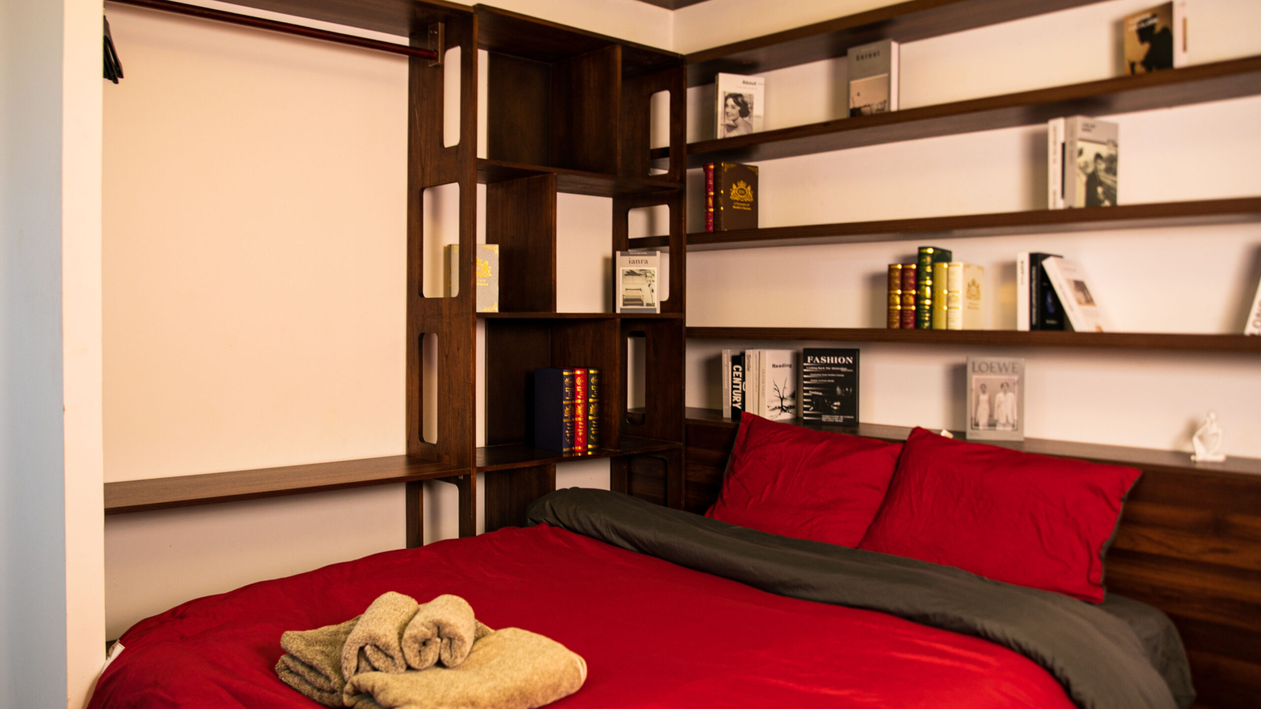 FURT9244 1 scaled e1762964550501